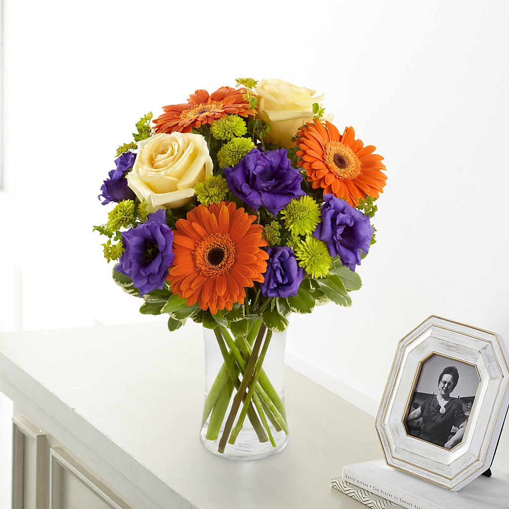 Rays of Solace Bouquet – Pavilions, Pleasanton CA