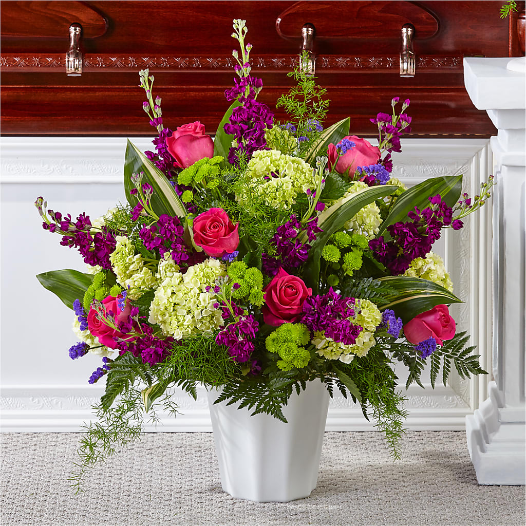 Beautiful Horizons Floor Basket – Pavilions, Pleasanton CA