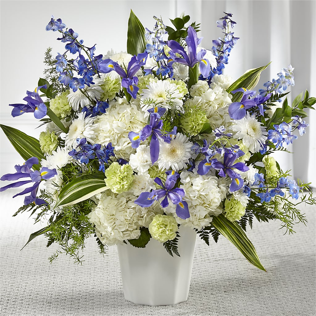 Soft Serenity Floor Basket – Pavilions, Pleasanton CA