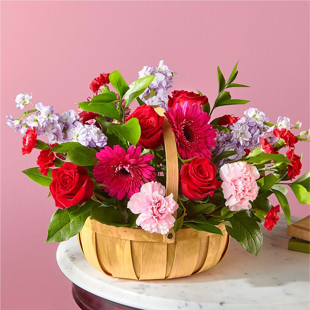 Pink Picnic Basket – Pavilions, Pleasanton CA