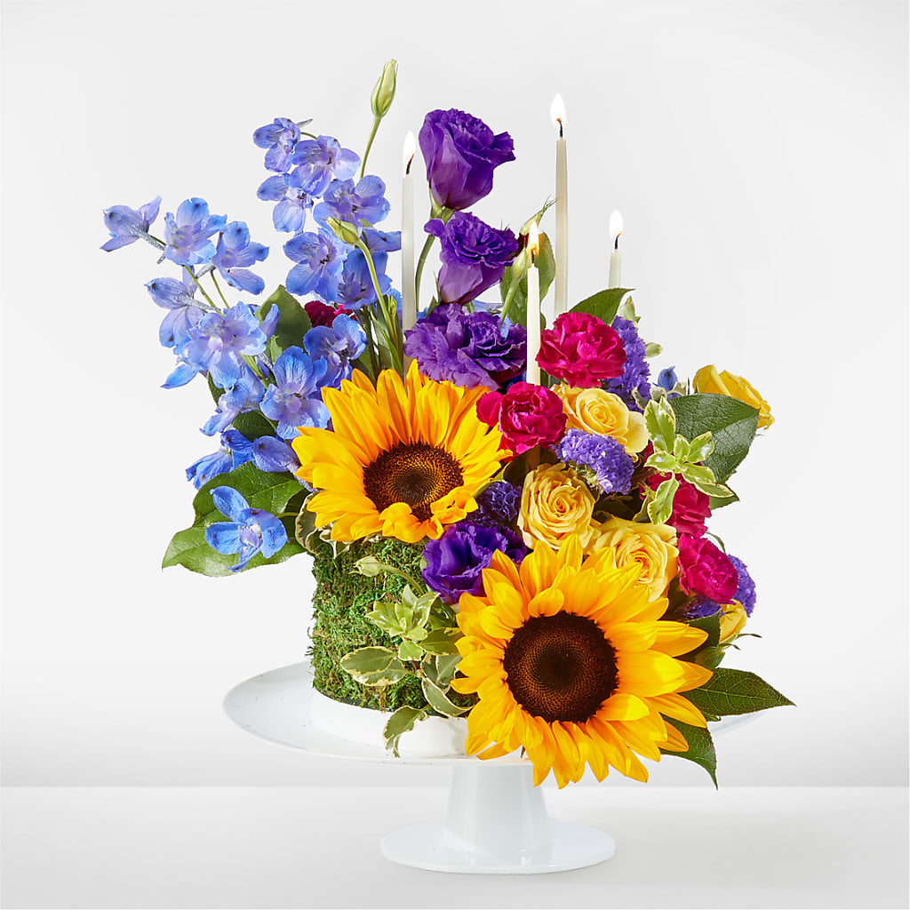 Star of the Day Floral Cake – Pavilions, Pleasanton CA