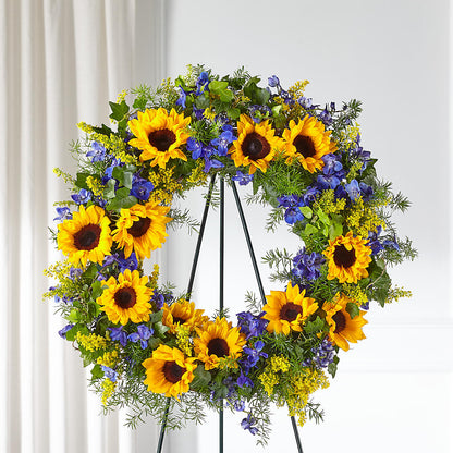 Bright Rays Wreath –  Pavilions, Pleasanton CA